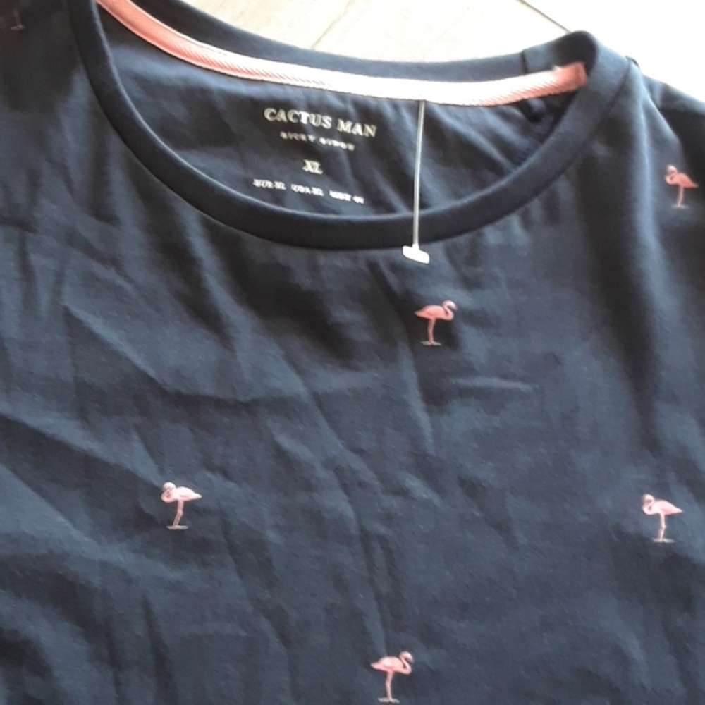 CACTUS MAN TEE..NWOT..XL